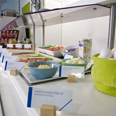 Ibis Budget Messe Hotel 2*