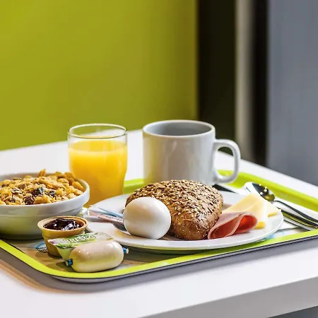 Ibis Budget Messe Otel 2*