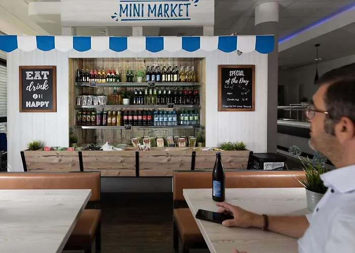 科隆展览中心宜必思快捷酒店 2*